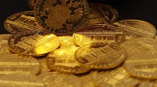 Gold Down as Equities Up Ahead of Fed Policy Meeting